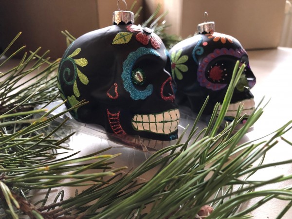 Kugel Totenkopf Christbaumkugel schwarz Skull Glas Ornament Echtglas Weihnachten